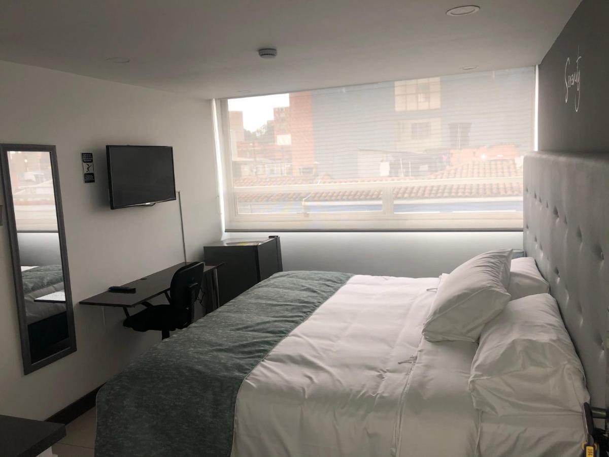 Hotel Serenity Corferias โบโกตา ภายนอก รูปภาพ